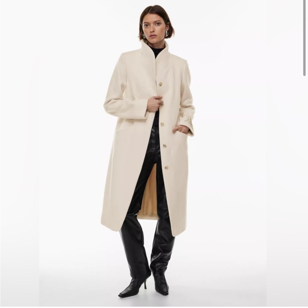 Aritzia Wilfred Wool/Cashmere Cocoon Long Coat in Bone size Small